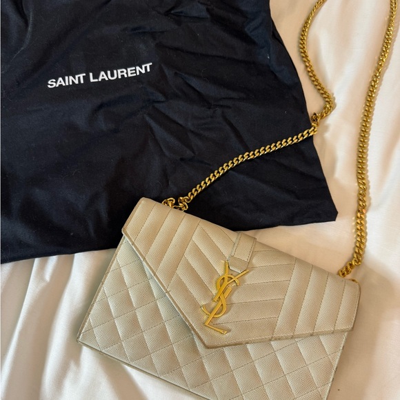 Saint Laurent Quilted Cream Crossbody with Gold Chain - Picture 1 of 8
